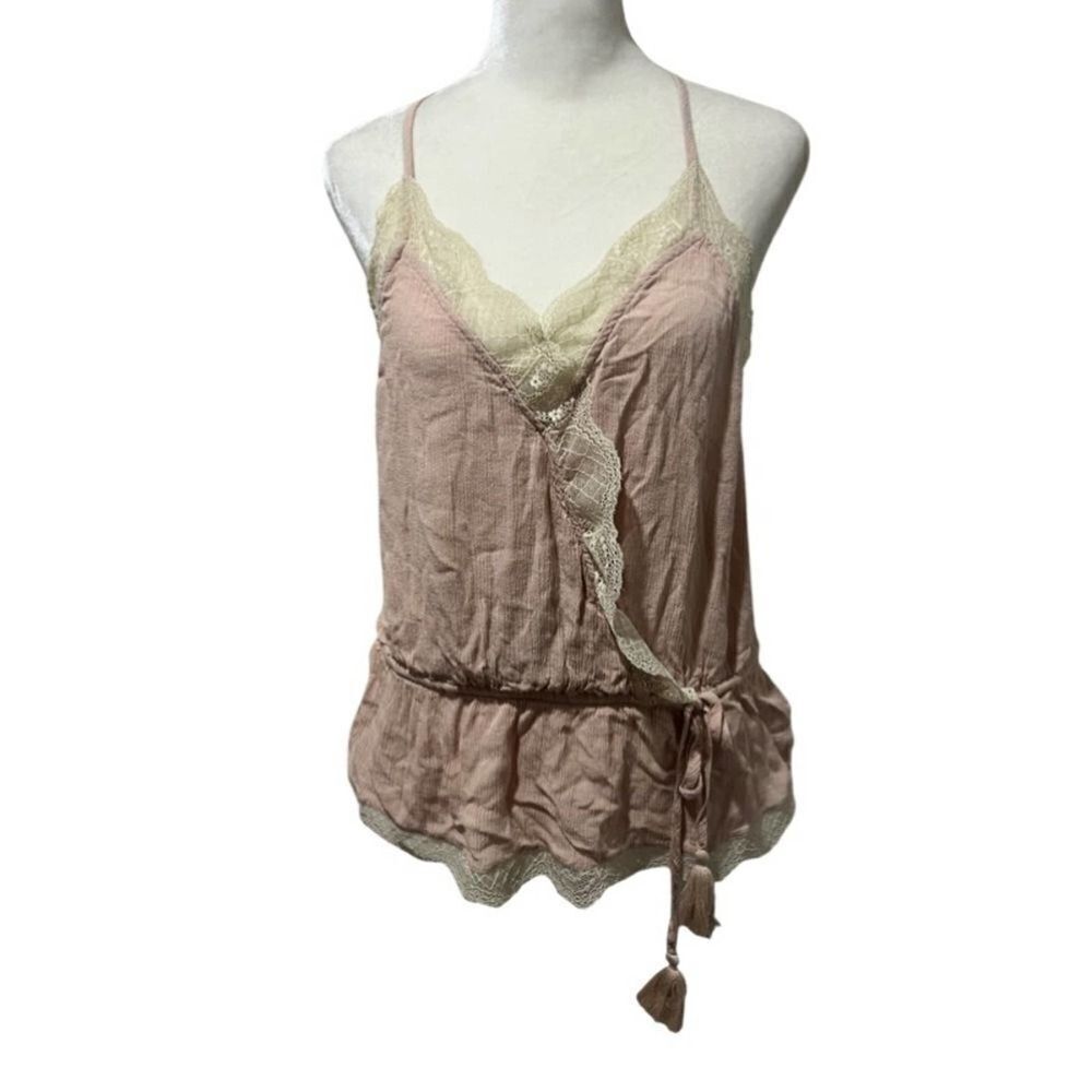 American Eagle pink Peplum blouse size Large